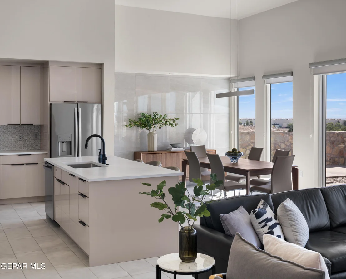 Photo of 1802 Bridle