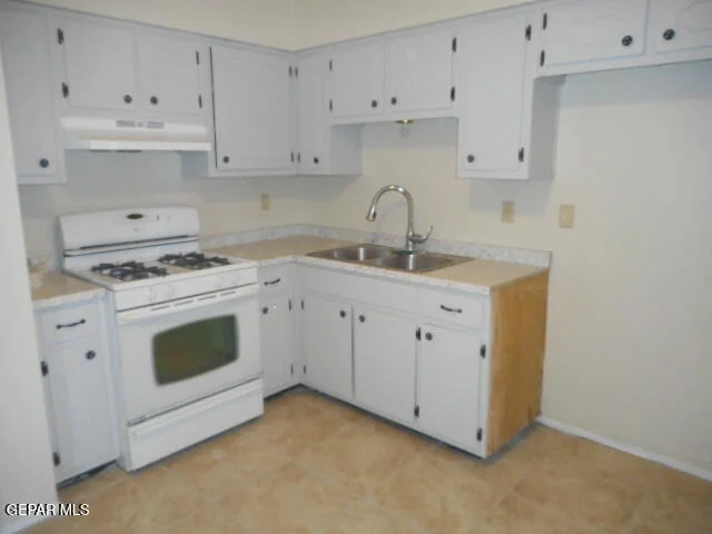 Photo of 2032 SOLANO Drive
