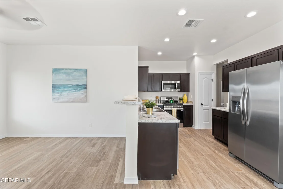 Photo of 309 Sand Gate Drive