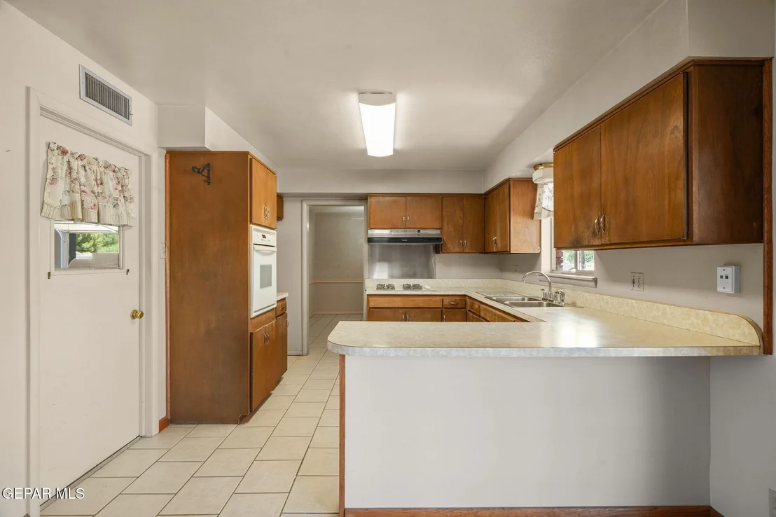 Photo of 4136 Perth Drive
