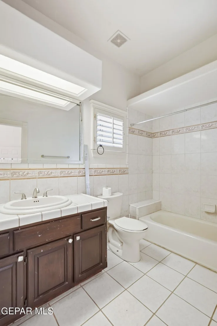 Photo of 1329 Whirlaway Drive