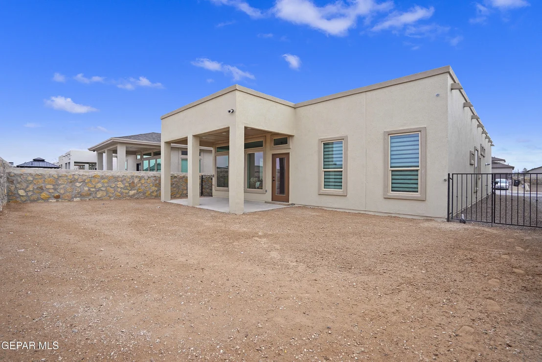 Photo of 15004 Composition Avenue