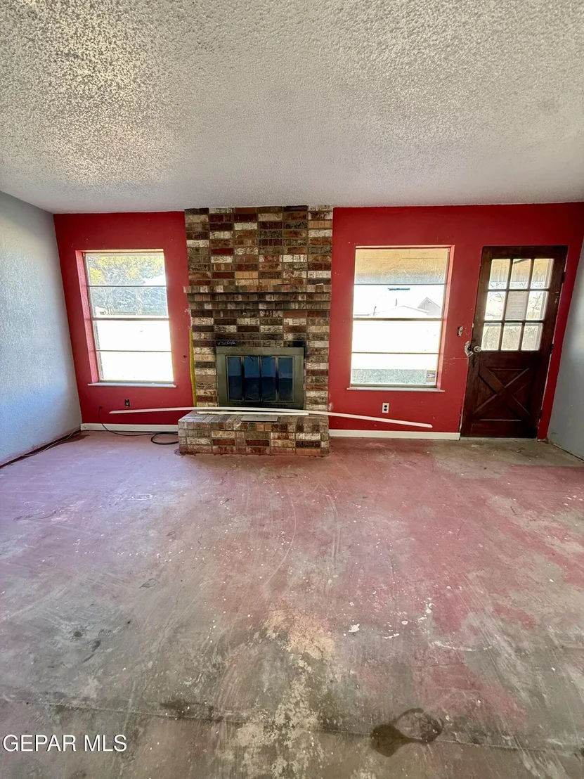 Photo of 4713 G T POWERS Drive