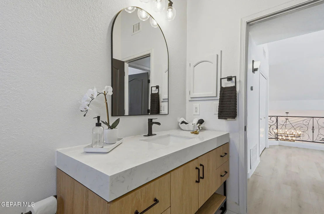 Photo of 6633 WIND RIDGE Drive