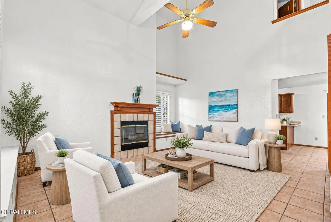 Photo of 912 TOTONACA Lane