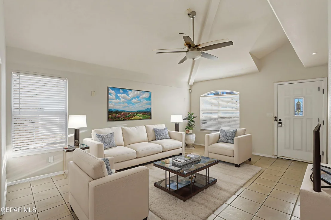Photo of 14061 ROBERT ITUARTE Drive