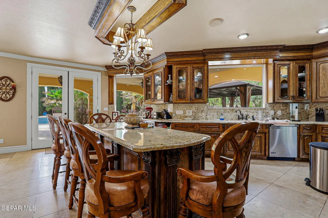 Photo of 609 MEADOW WILLOW Drive