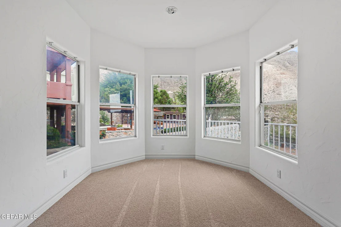 Photo of 5566 Buckley Drive