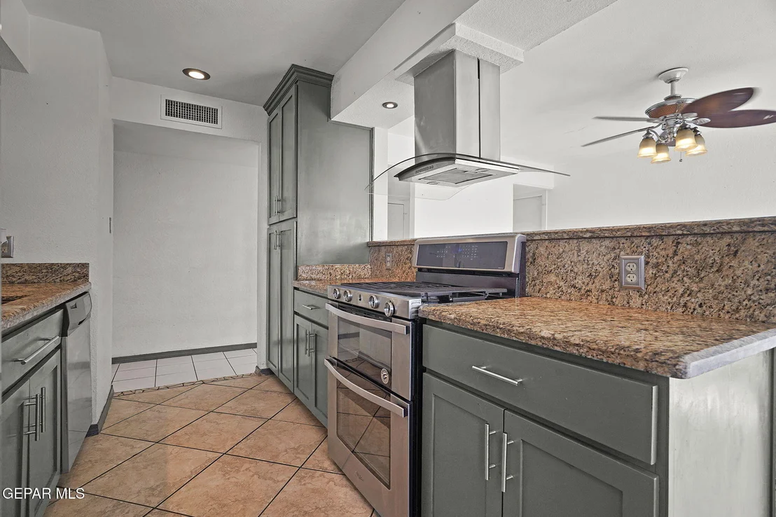 Photo of 5781 PORT LAVACA Drive