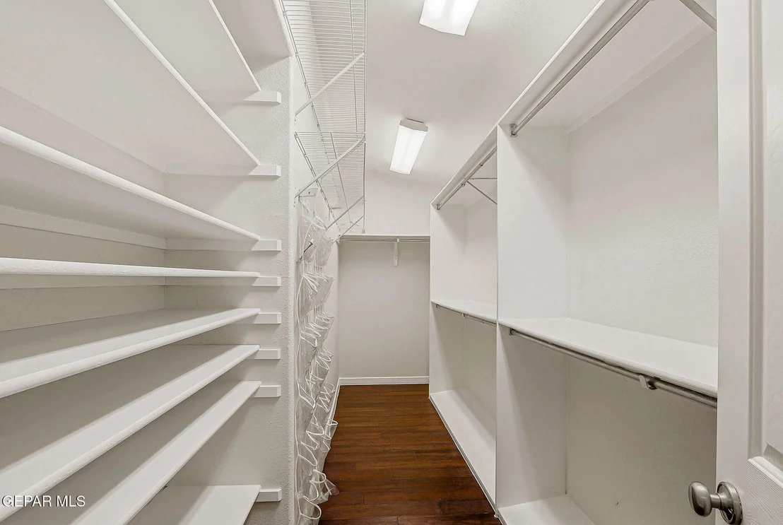 Photo of 6016 OLEASTER Drive