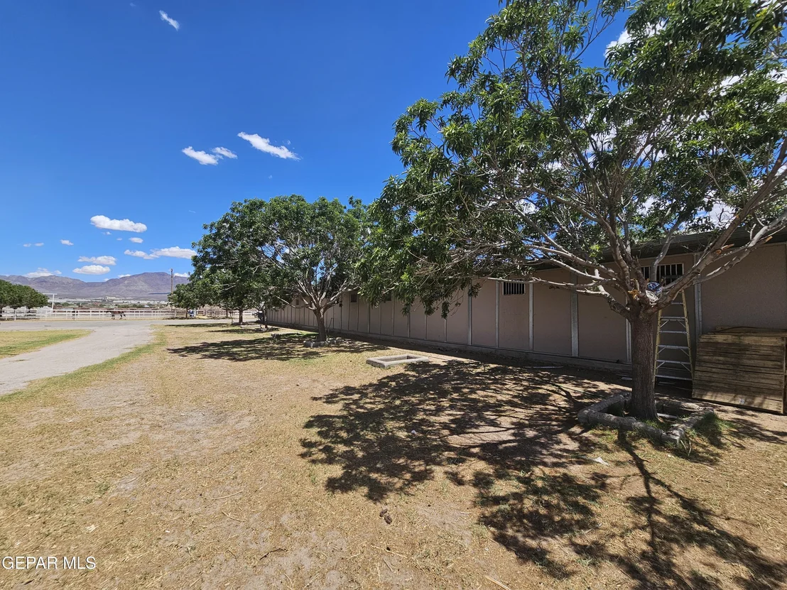 Photo of 6651 Strahan Road