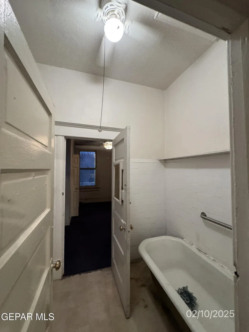 Photo of 1011 Noble Street