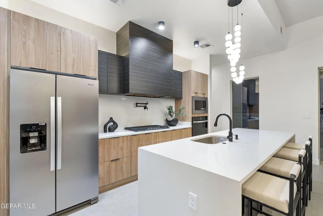 Photo of 12745 PERSISTENCE Avenue