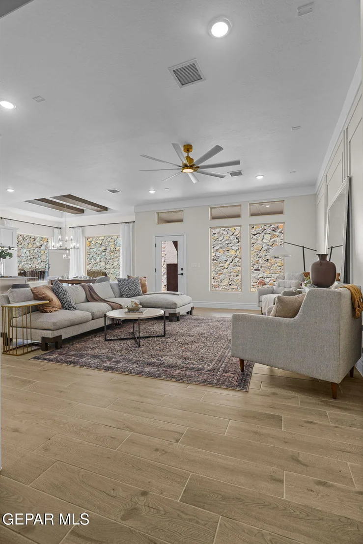 Photo of 13359 Jeff Winton Drive