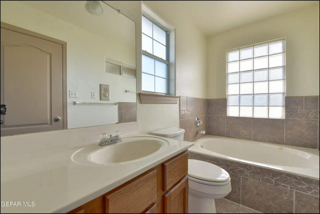 Photo of 6209 COSECHA LUNA Circle