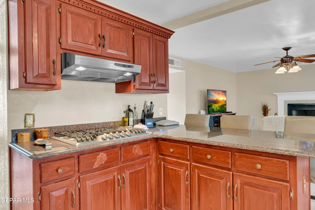 Photo of 1107 SUN RIDGE Drive