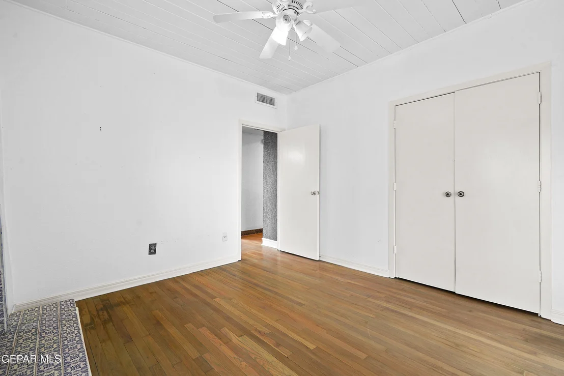 Photo of 200 W Sunset Road