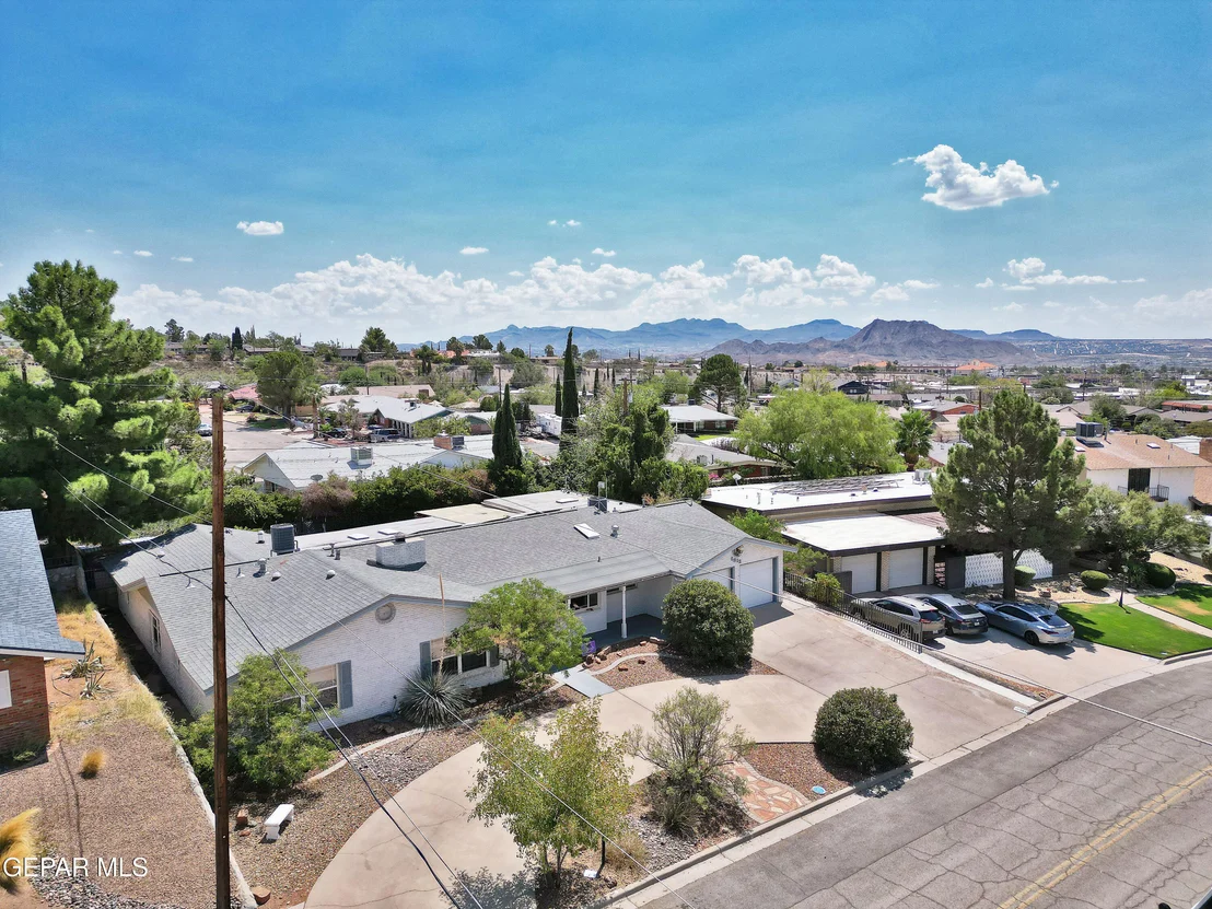 Photo of 5812 Burning Tree Drive