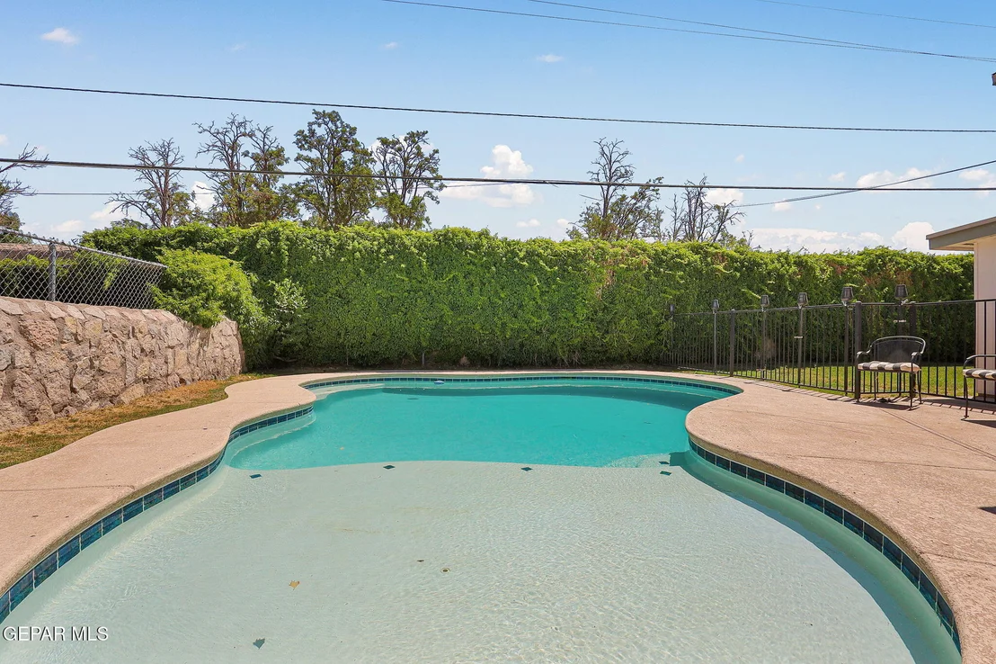 Photo of 4540 Swan Drive Drive