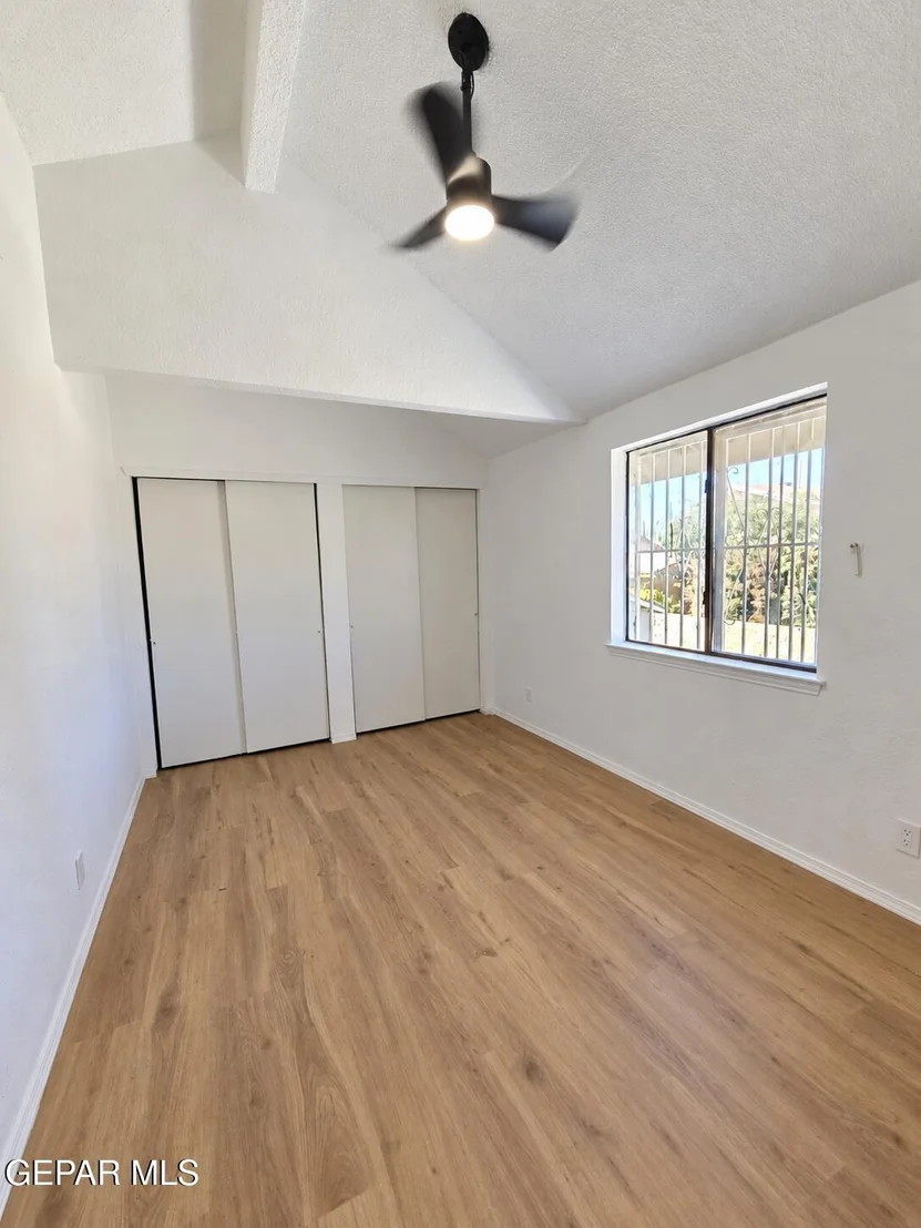 Photo of 11829 HENRY PHIPPS Drive