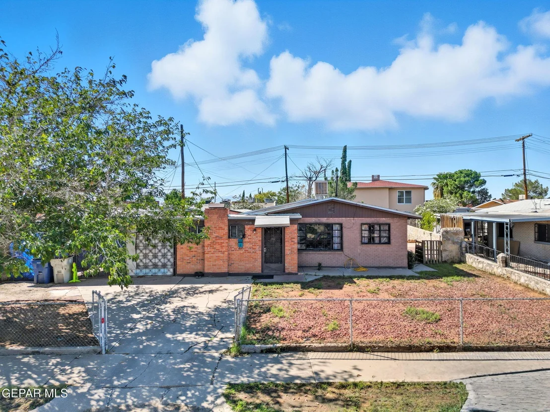 Photo of 7518 Elliott Drive