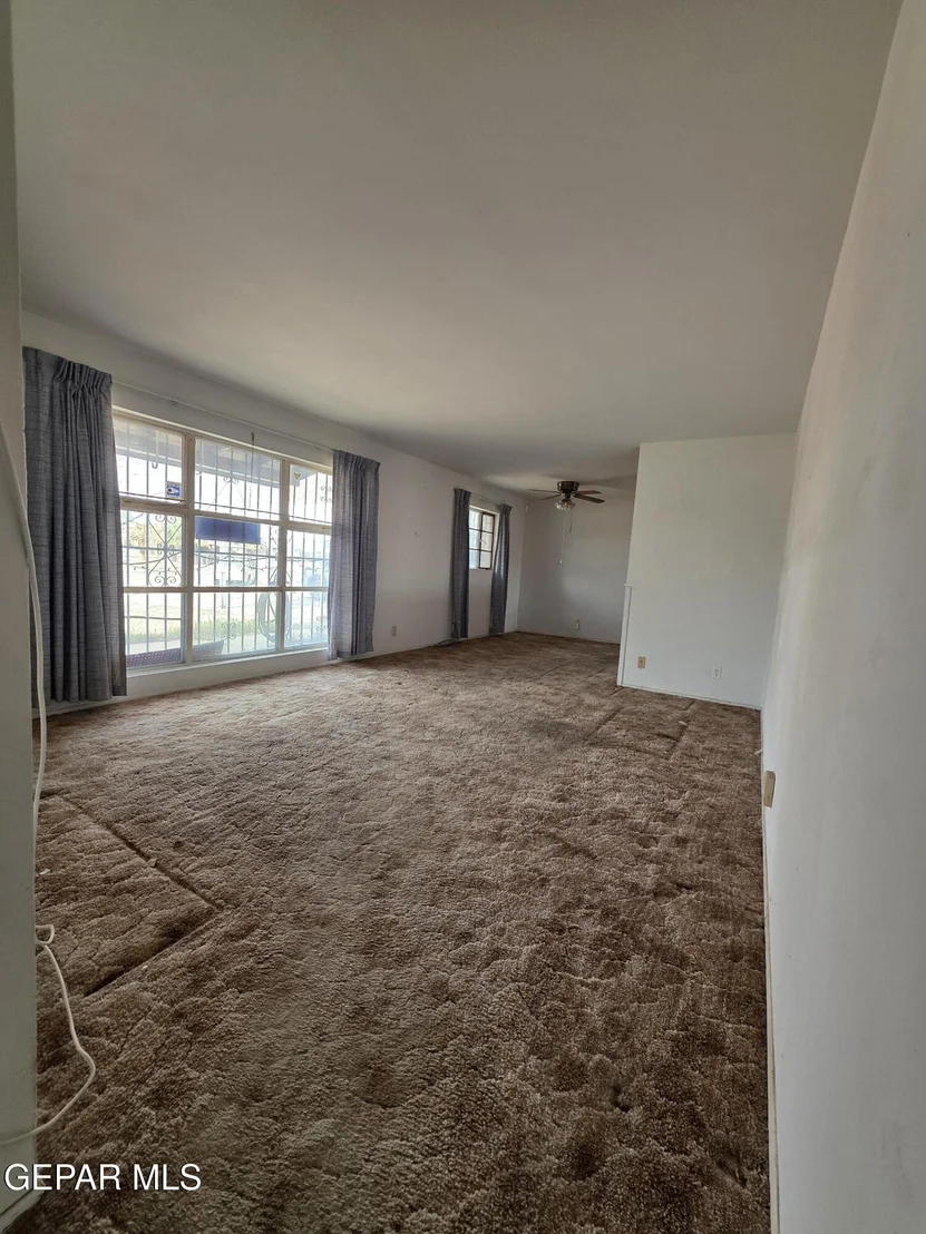 Photo of 4930 BLUE RIDGE Circle