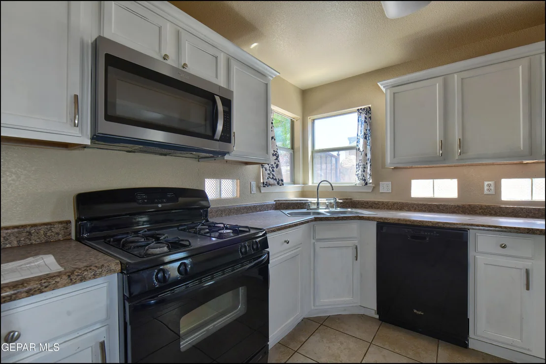 Photo of 12517 PASEO RAE Avenue