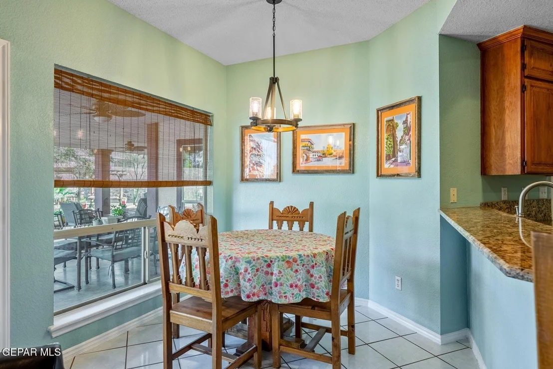 Photo of 1111 Sun Ridge Drive