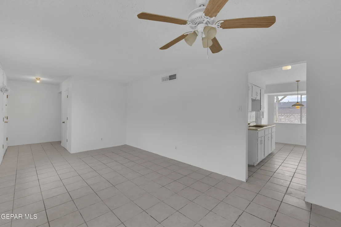 Photo of 15340 MINERAL Court