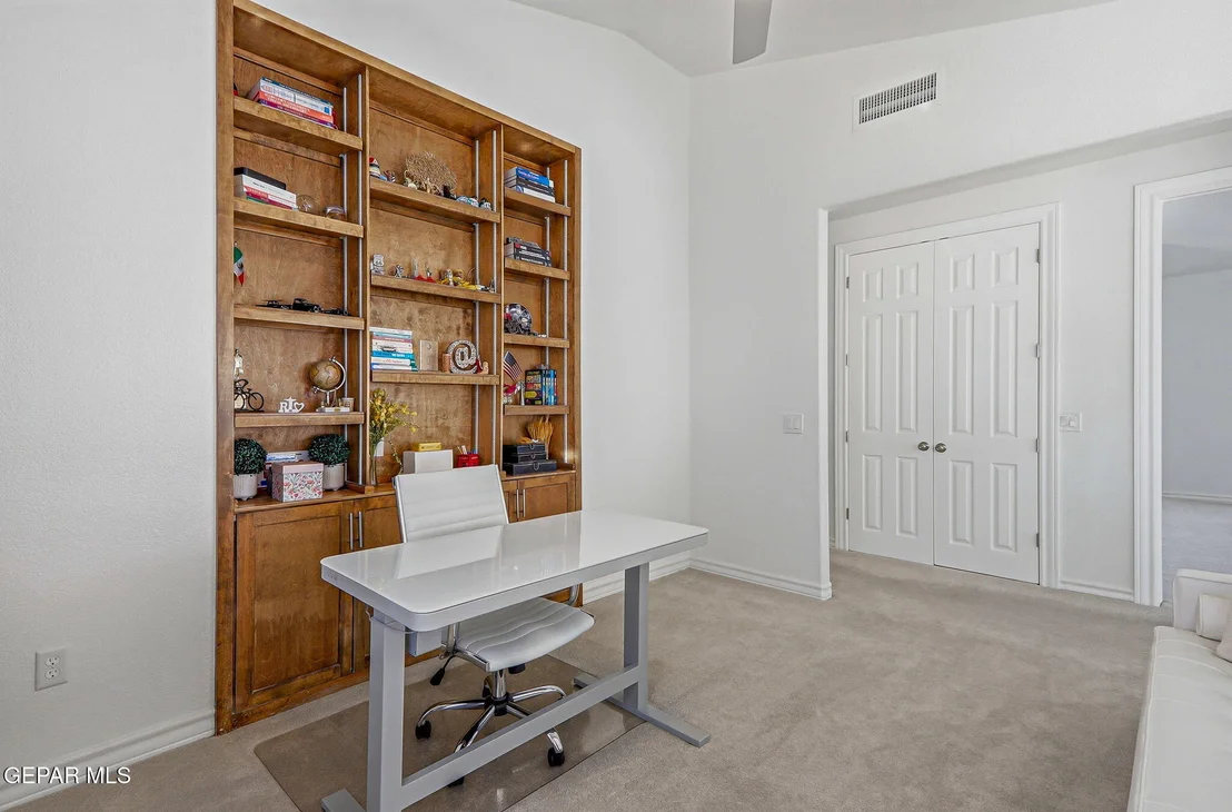 Photo of 6325 FRANKLIN RED Drive