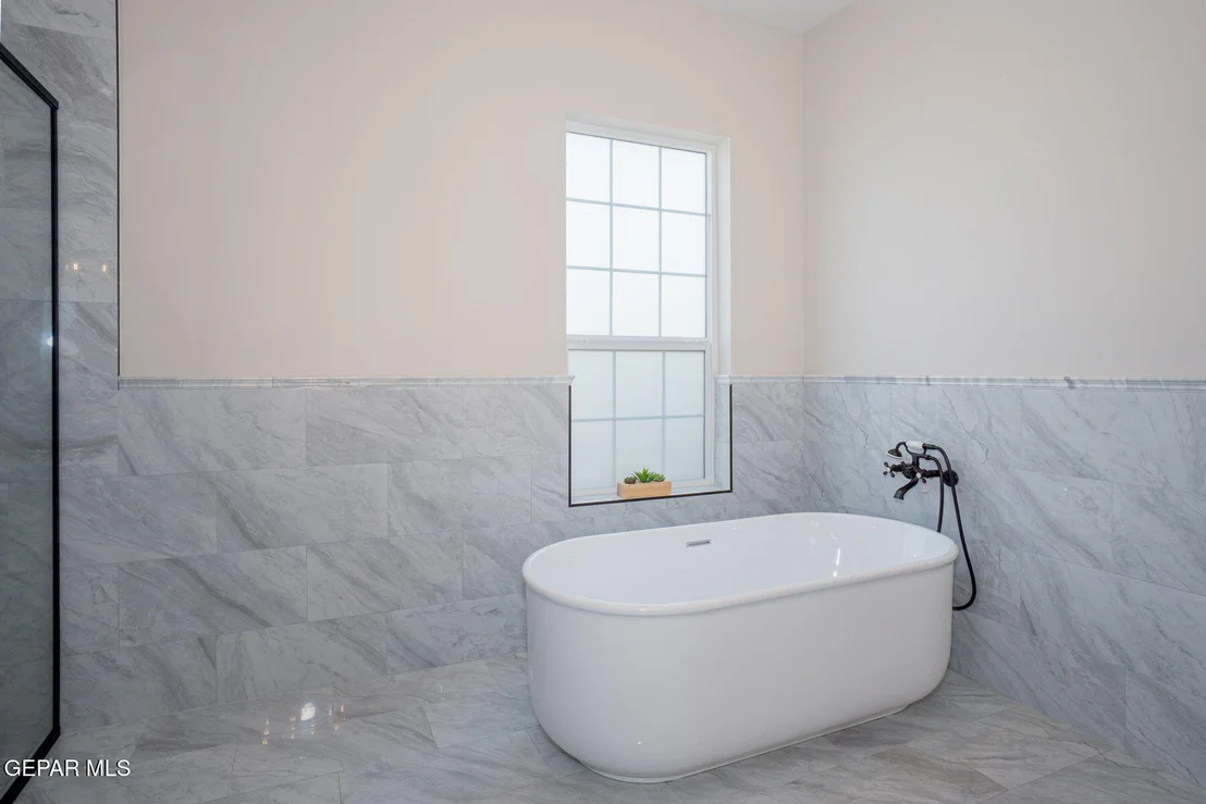 Photo of 6402 CADENCE RIVER Drive