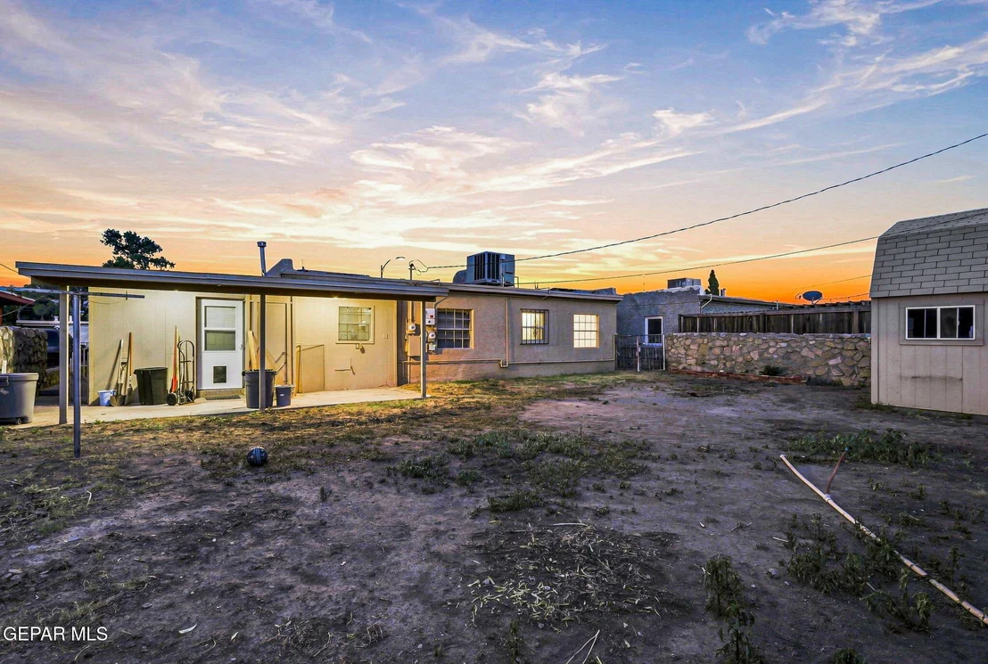 Photo of 637 Alicia Drive