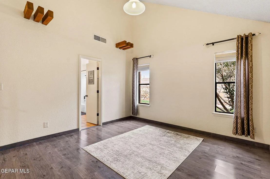 Photo of 1828 Chris Scott Drive