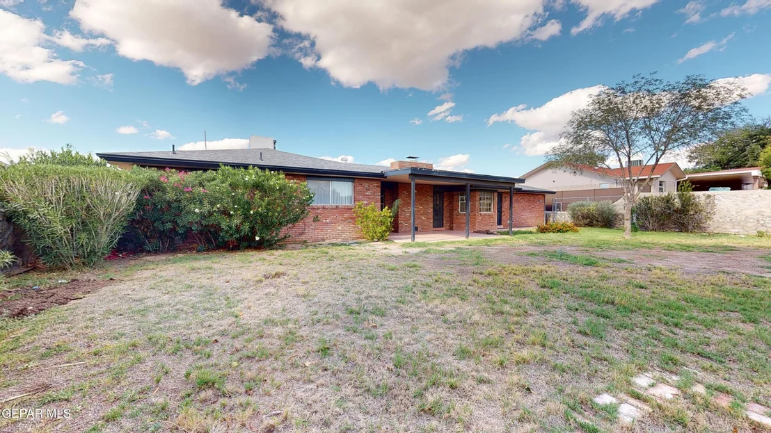 Photo of 720 SOMERSET Drive