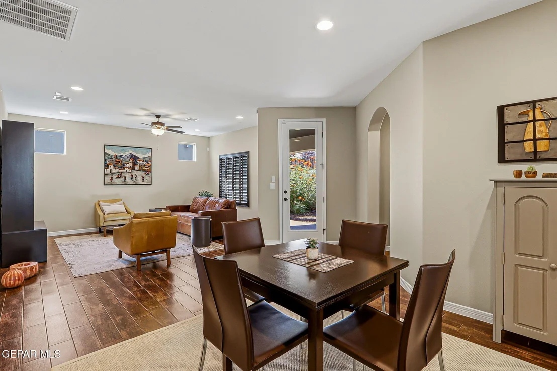 Photo of 7345 SKYROCKET Drive