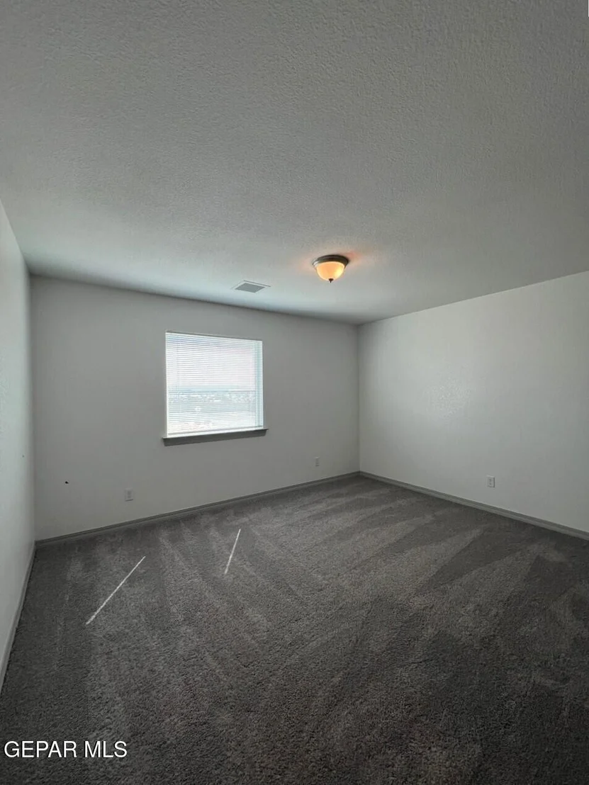 Photo of 3840 Bubble Place