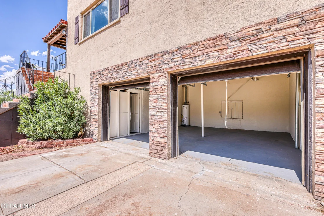 Photo of 825 Galloway Drive