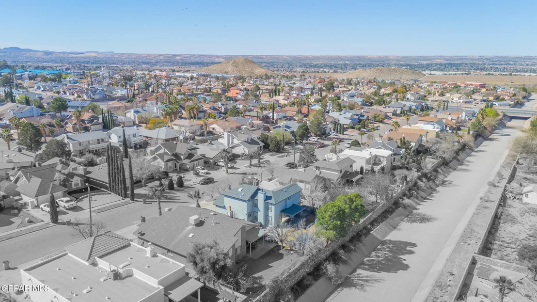 Photo of 7117 Night Hawk Drive