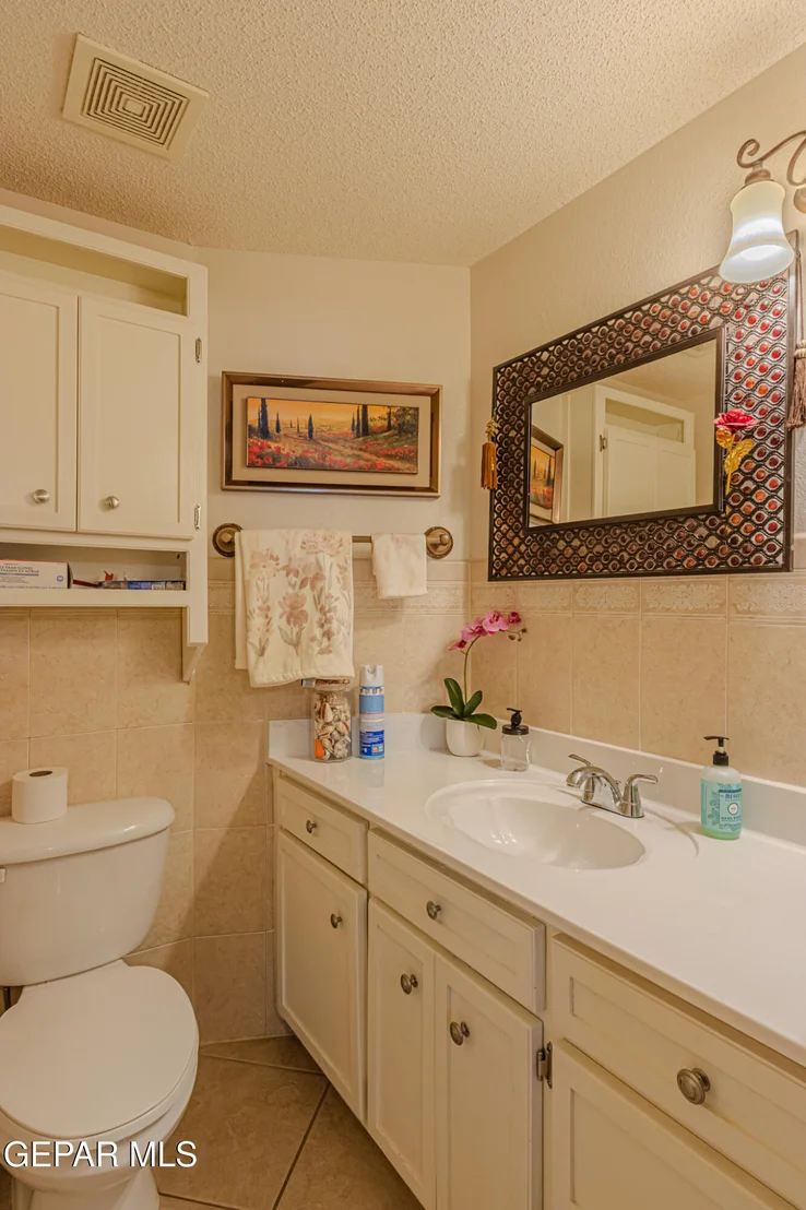 Photo of 528 FLANAGAN Place
