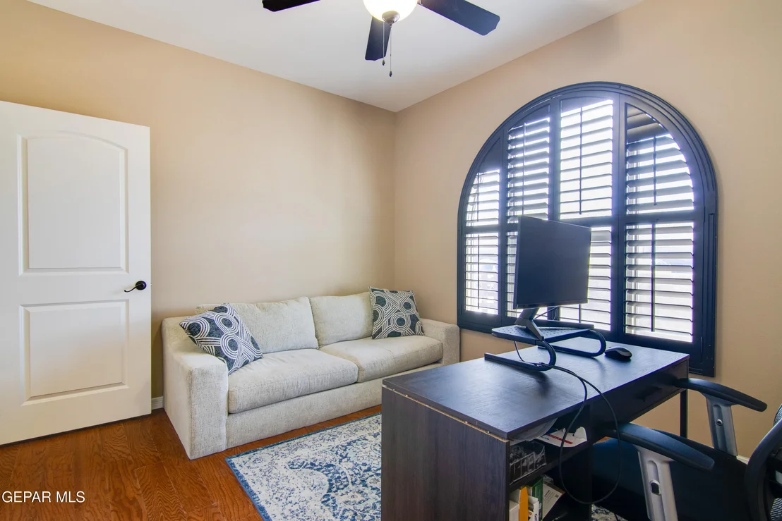 Photo of 7349 Skyrocket Drive