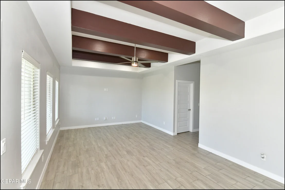 Photo of 205 ANGLESY Place