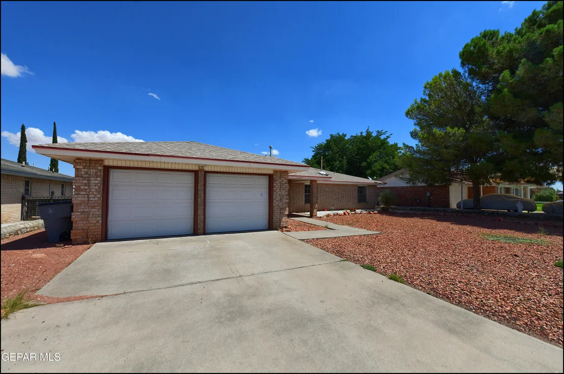 Photo of 11057 TOM WEISKOPF Drive