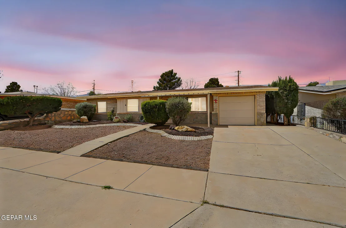 Photo of 2125 PACHECO Drive