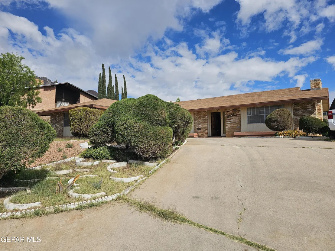 Photo of 3101 Parknorth Drive