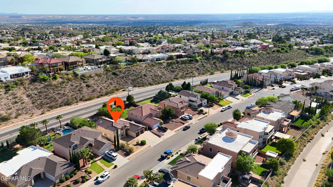 Photo of 6358 FRANKLIN VIEW Drive