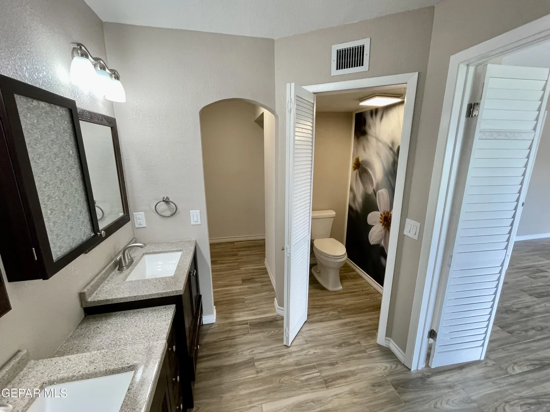 Photo of 3124 PARK NORTH Drive