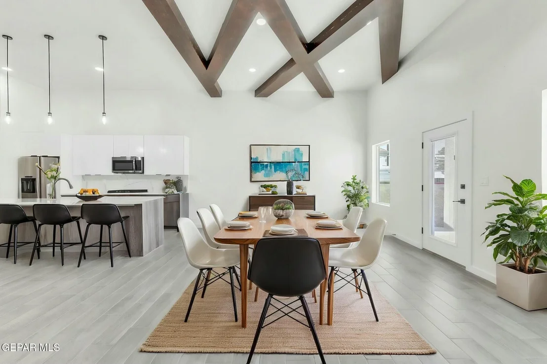 Photo of 313 KITT Road