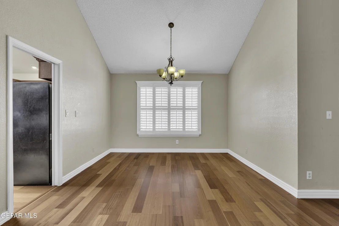 Photo of 2021 GREENLEE Drive