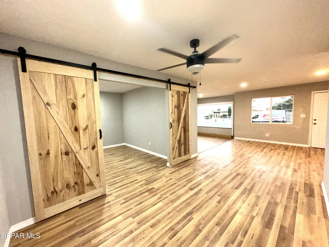 Photo of 10808 OPALSTONE Street