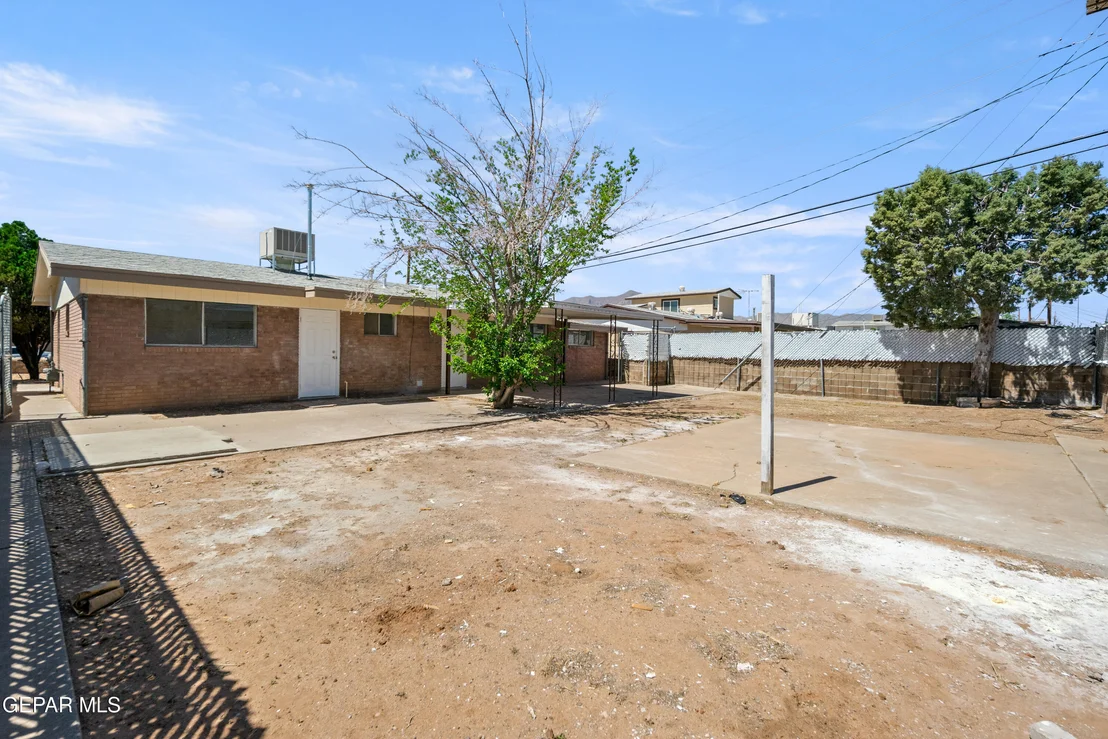 Photo of 9220 RALEIGH Drive